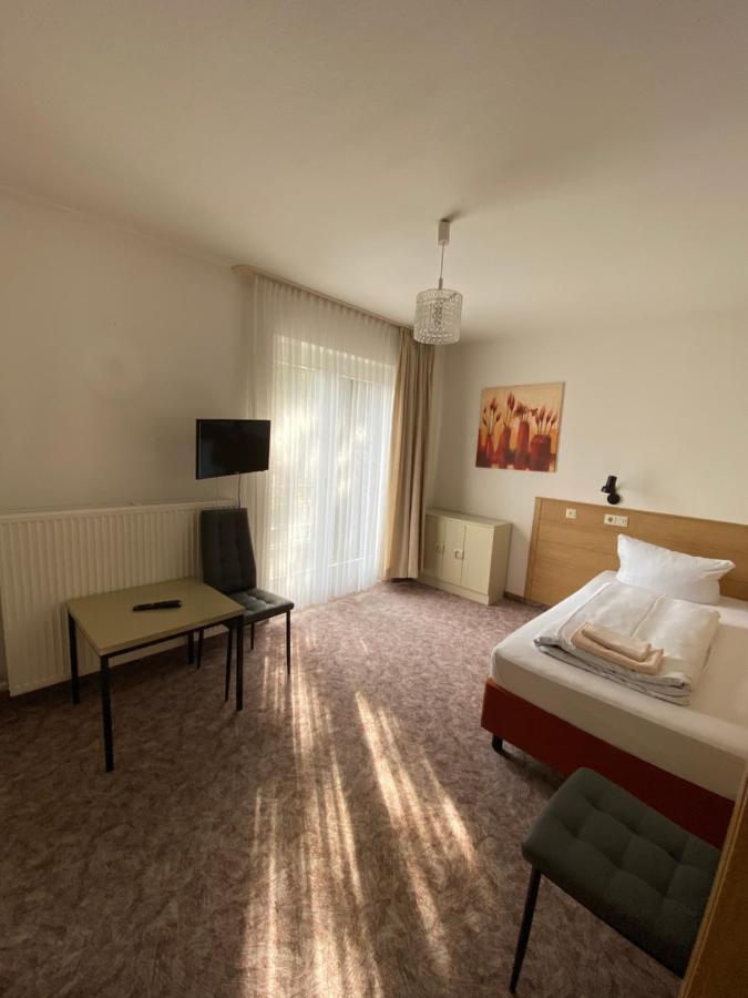 Hotel Seehaus Horn-Bad Meinberg Exterior photo